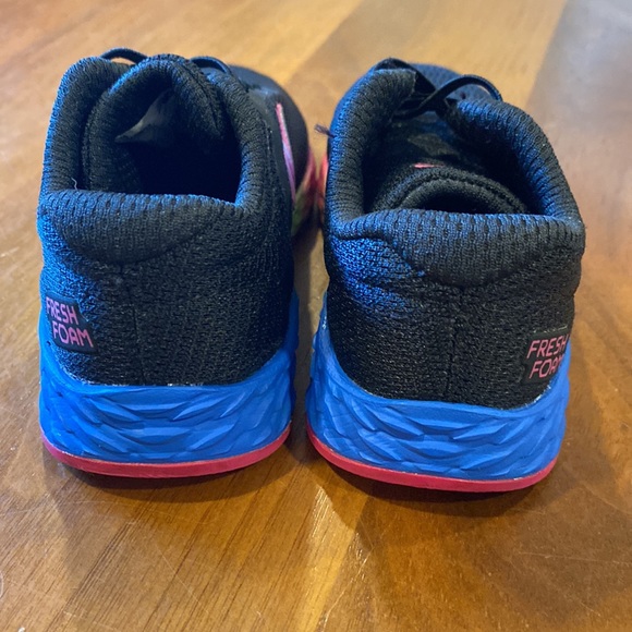 New Balance toddler size 6 - Picture 4 of 8